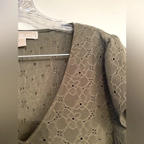 Michael Kors Ruffle Sleeve Eyelet Olive Shirt Size Large - Picture 6 of 6
